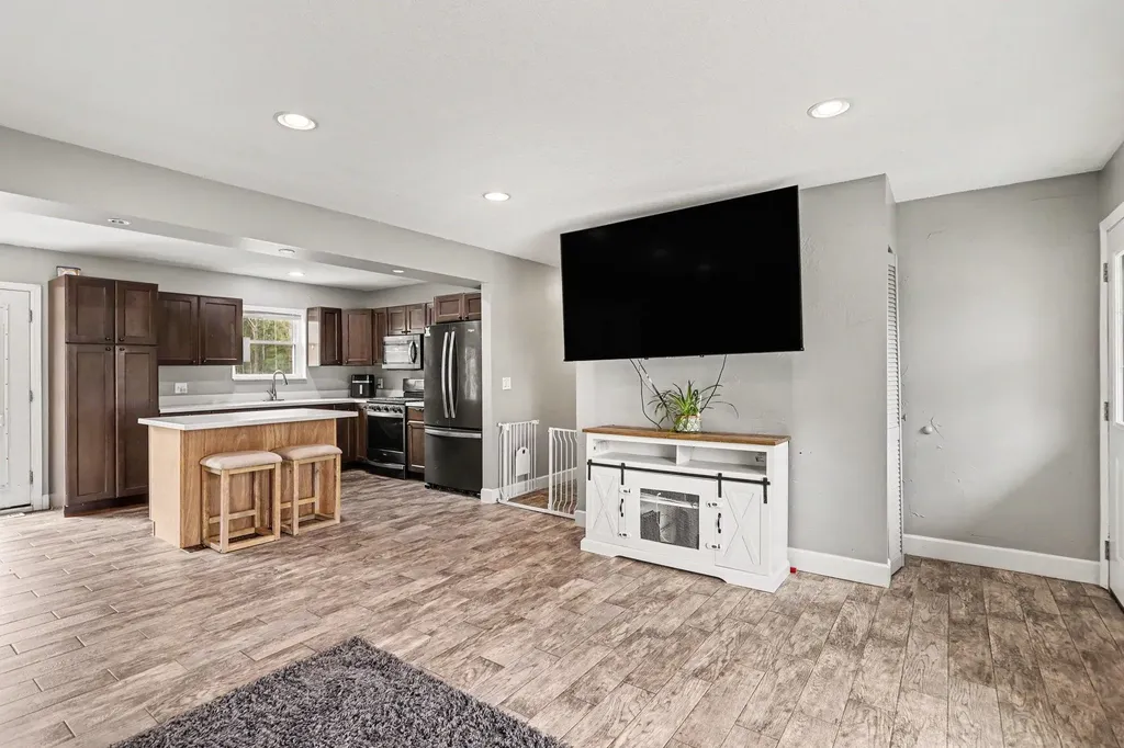 1015 Shaw Road Sage Township MI 48624