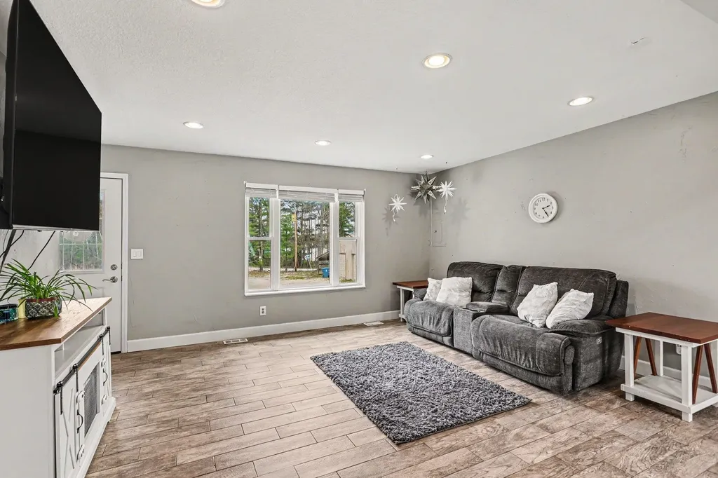 1015 Shaw Road Sage Township MI 48624