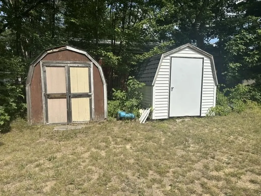 7885 N Airpark Road Sherman Township MI 48893