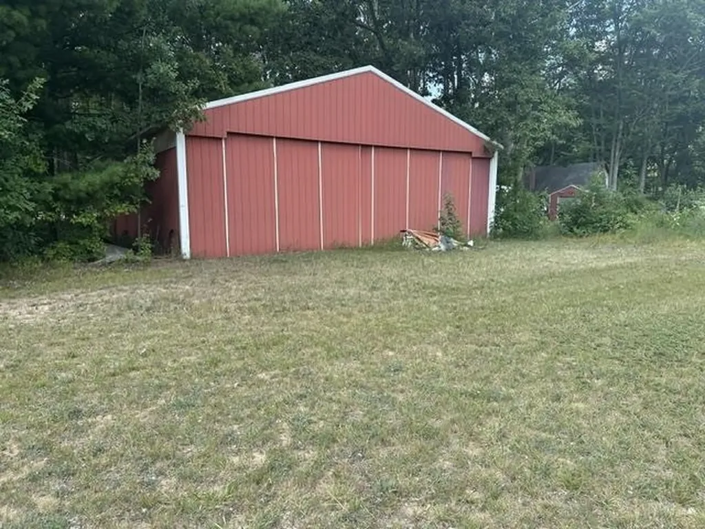 7885 N Airpark Road Sherman Township MI 48893