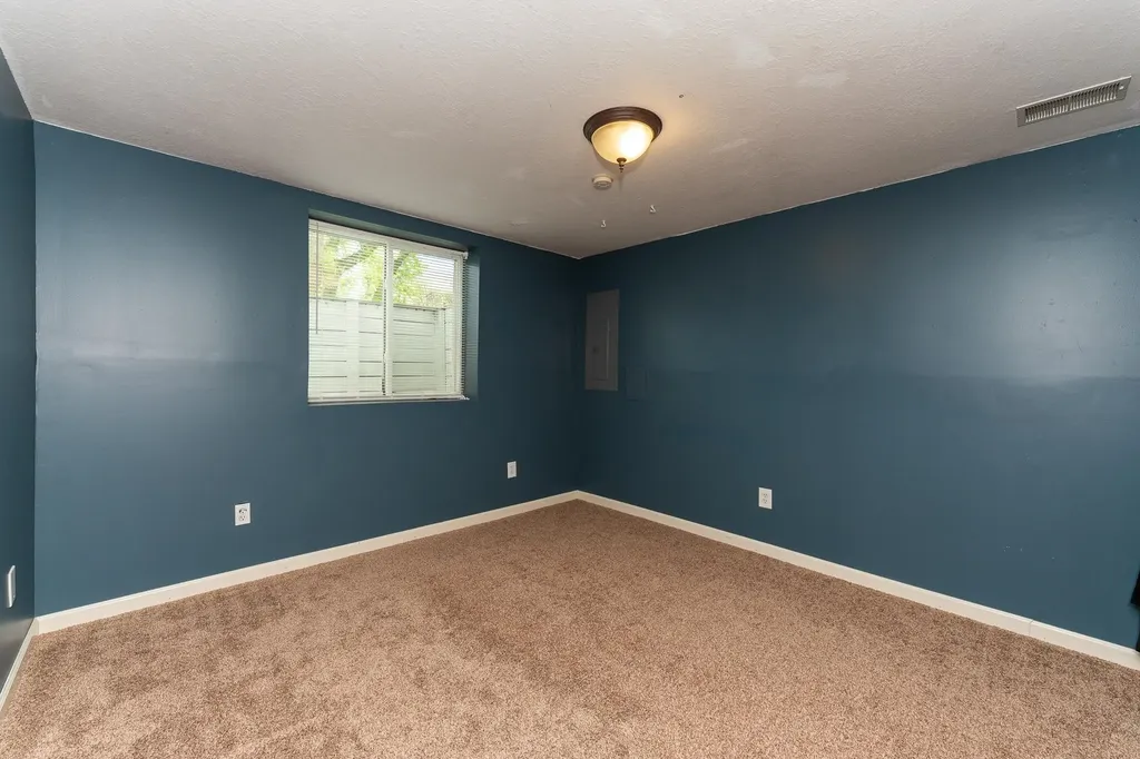 1604 E Gaylord Street Mt. Pleasant City MI 48858
