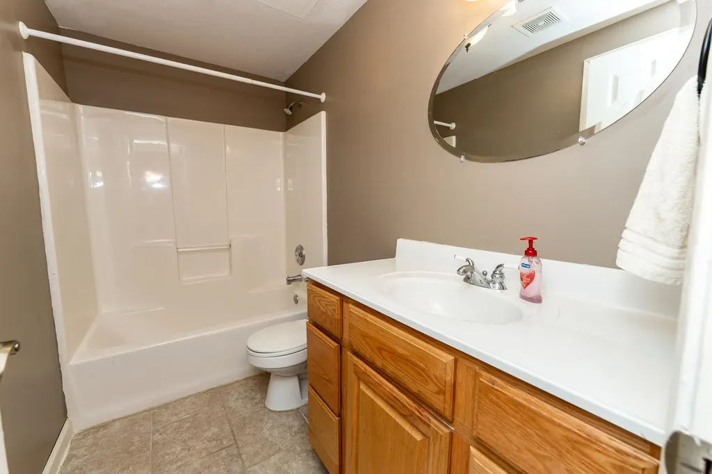 1604 E Gaylord Street Mt. Pleasant City MI 48858