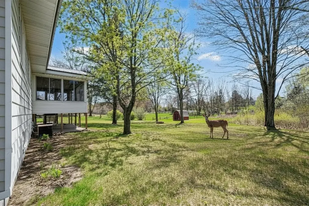 3431 Maradee Court Surrey Township MI 48622