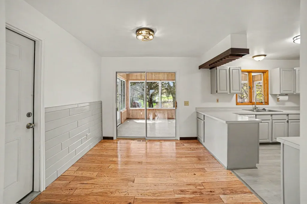 3431 Maradee Court Surrey Township MI 48622