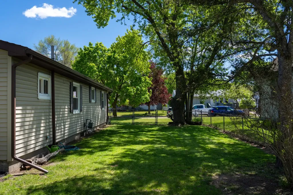 1608 Fessenden Avenue Mt. Pleasant City MI 48858