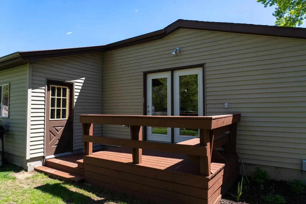1608 Fessenden Avenue Mt. Pleasant City MI 48858