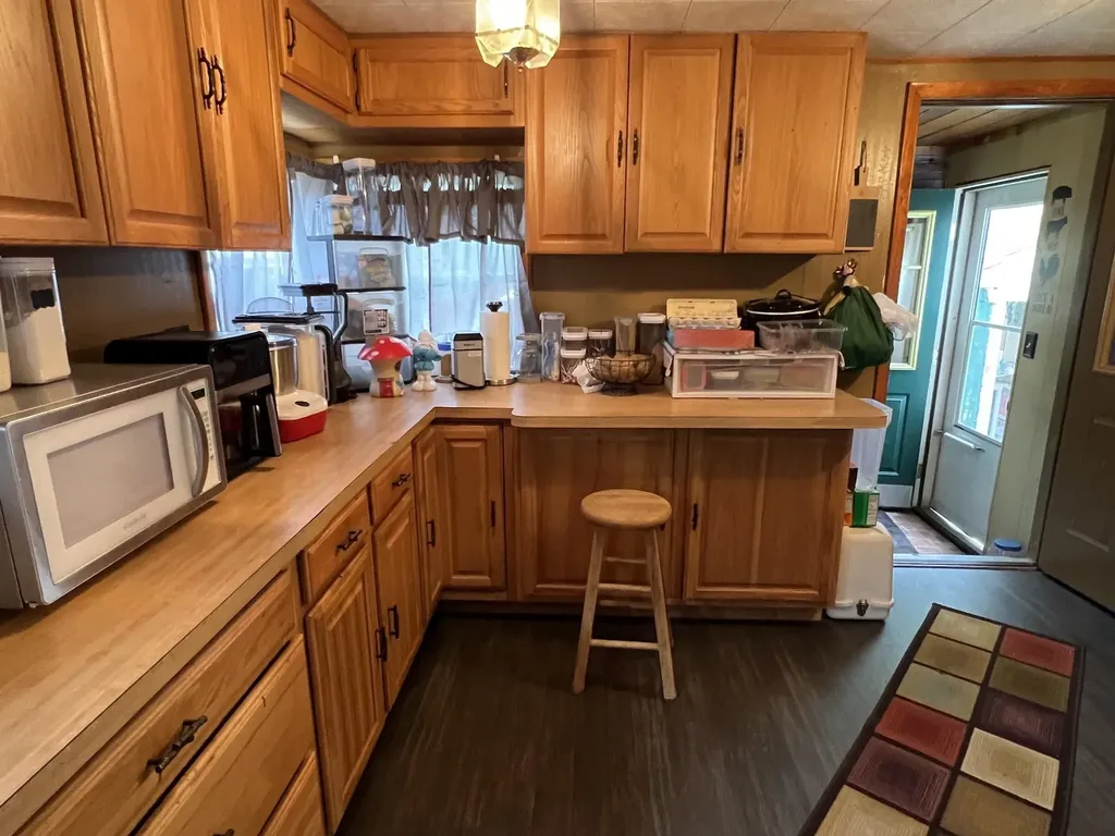 158 Moyer Avenue Alma City MI 48801