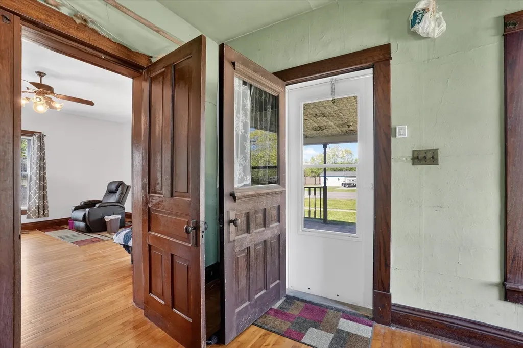 6348 N Pingree Road Seville Township MI 48832