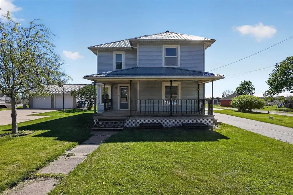 6348 N Pingree Road Seville Township MI 48832