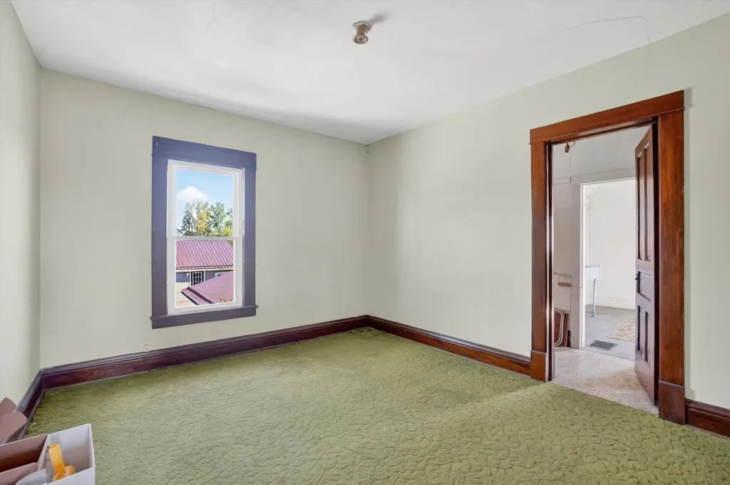 6348 N Pingree Road Seville Township MI 48832