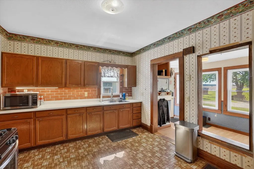 6348 N Pingree Road Seville Township MI 48832