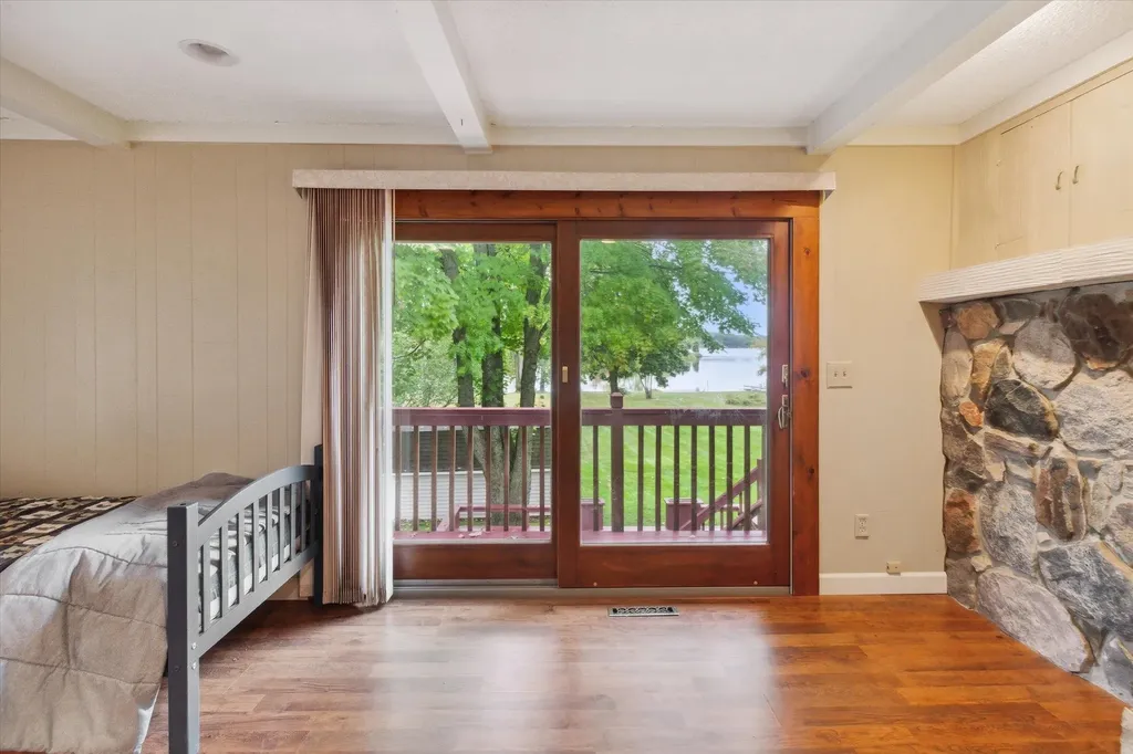1132 Clubhouse Drive Broomfield Township MI 48893