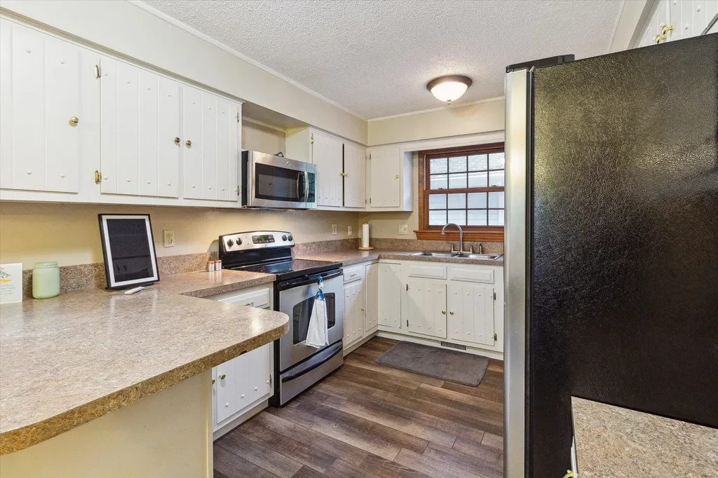 1132 Clubhouse Drive Broomfield Township MI 48893
