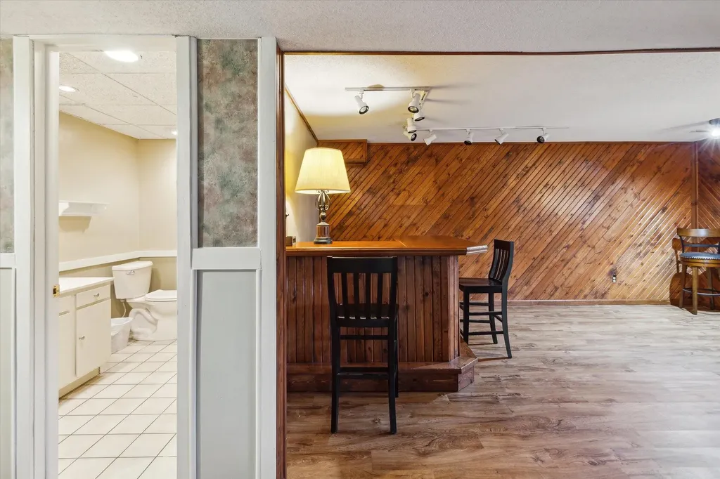 1132 Clubhouse Drive Broomfield Township MI 48893
