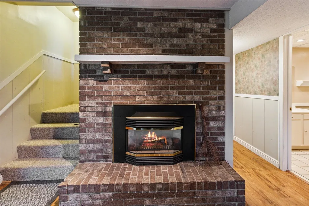 1132 Clubhouse Drive Broomfield Township MI 48893