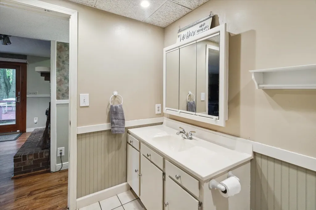 1132 Clubhouse Drive Broomfield Township MI 48893
