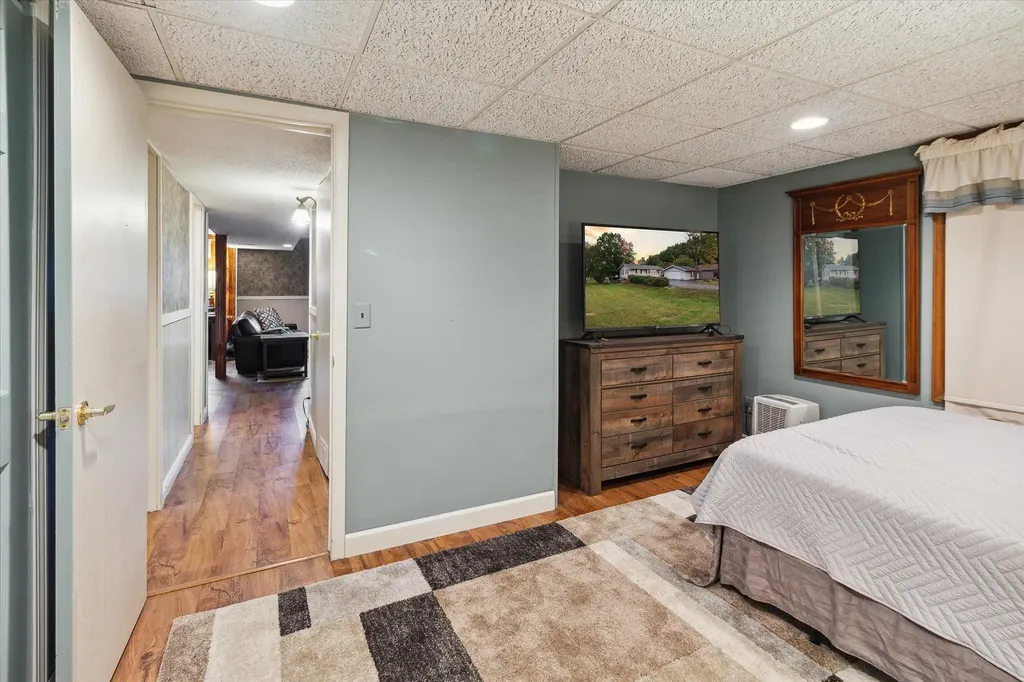 1132 Clubhouse Drive Broomfield Township MI 48893