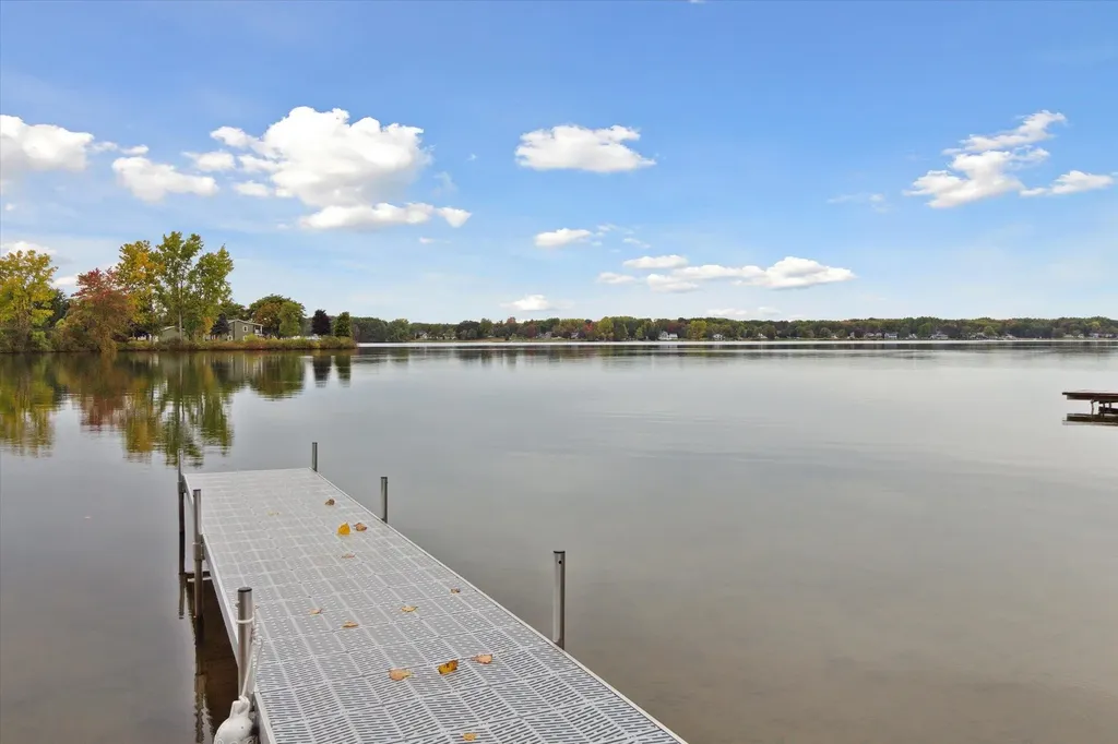 1132 Clubhouse Drive Broomfield Township MI 48893