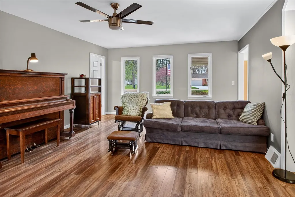 410 Orchard Court Pine River Township MI 48880