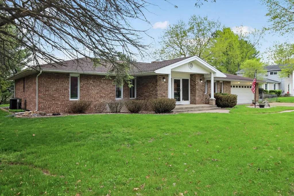 410 Orchard Court Pine River Township MI 48880