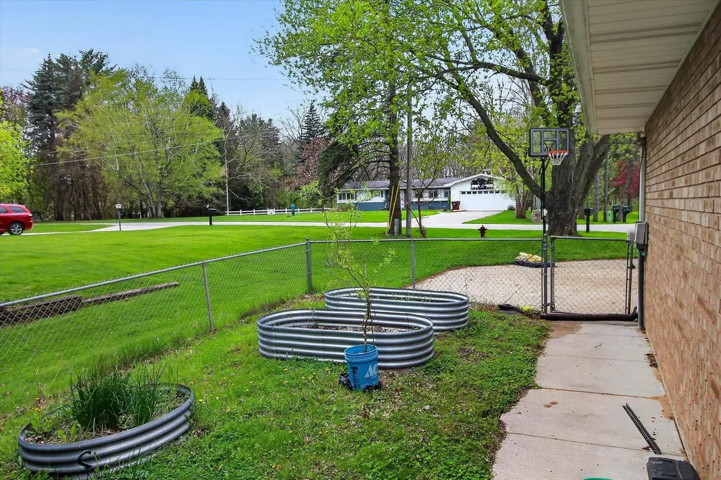 410 Orchard Court Pine River Township MI 48880