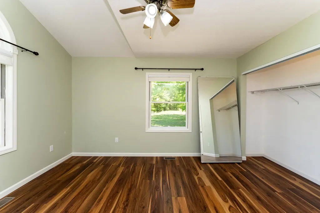 5121 Chip Cove Road Union Charter Township MI 48858