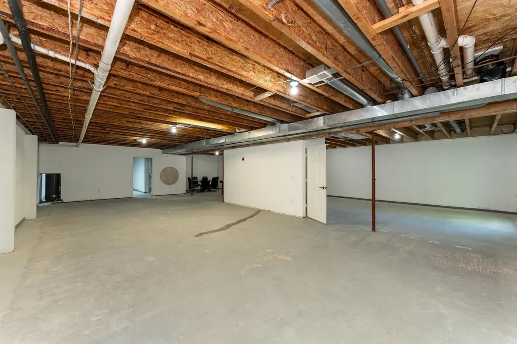 5121 Chip Cove Road Union Charter Township MI 48858