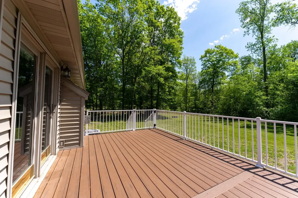 5121 Chip Cove Road Union Charter Township MI 48858