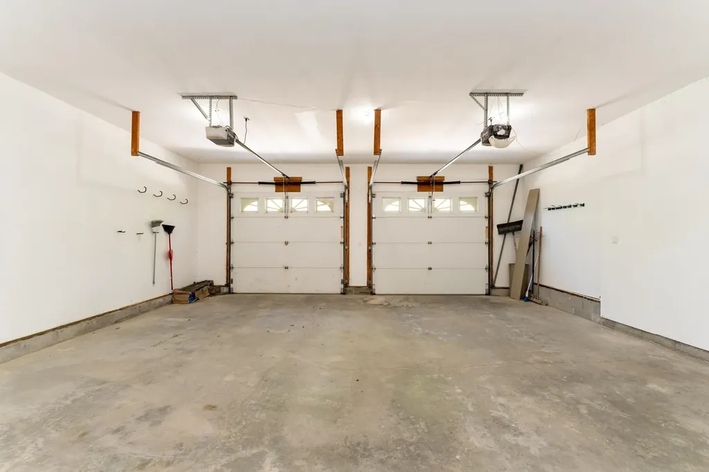 5121 Chip Cove Road Union Charter Township MI 48858