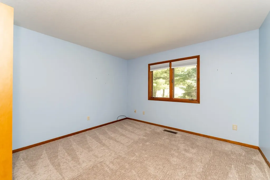 240 Peachwood Lane Mt. Pleasant City MI 48858