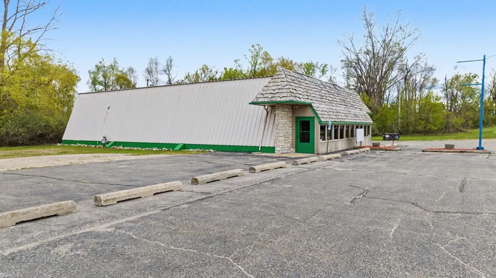 3520 N Woodruff Road Coldwater Township MI 48893
