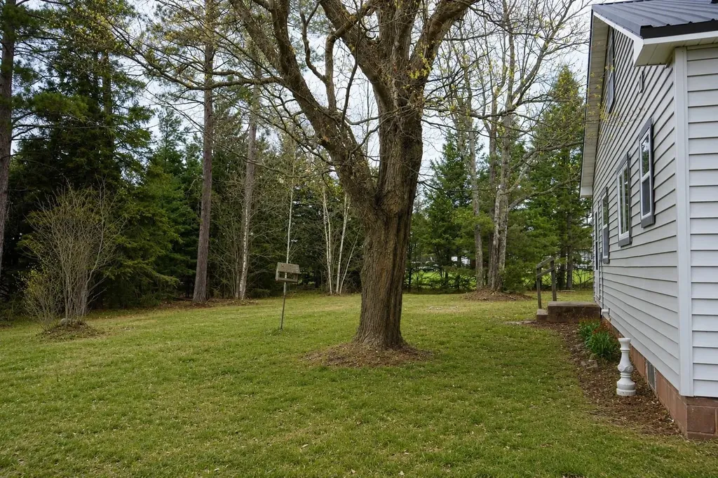 14710 N Cemetery Stannard Township MI 49925