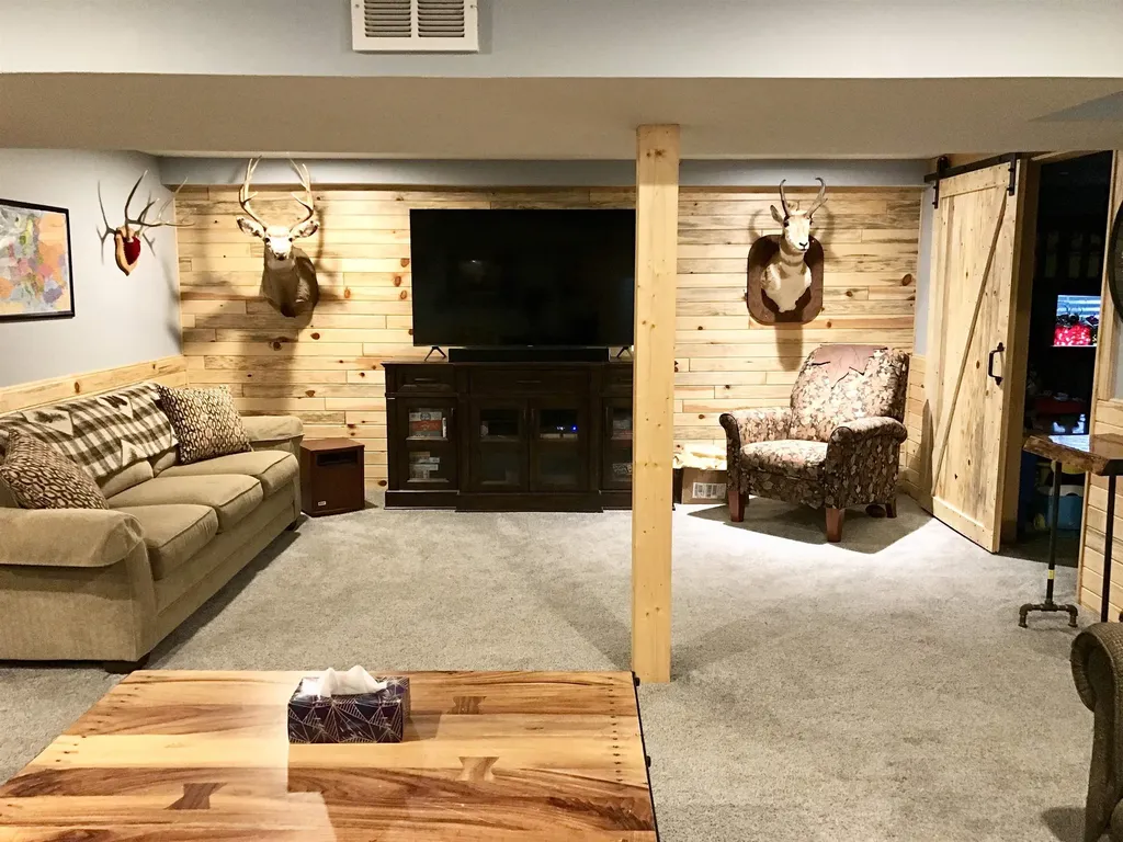 700 & 702 E Remus Road Union Charter Township MI 48858