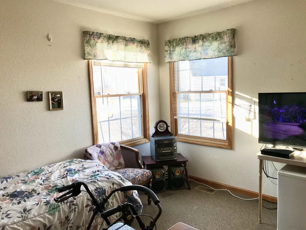 700 & 702 E Remus Road Union Charter Township MI 48858