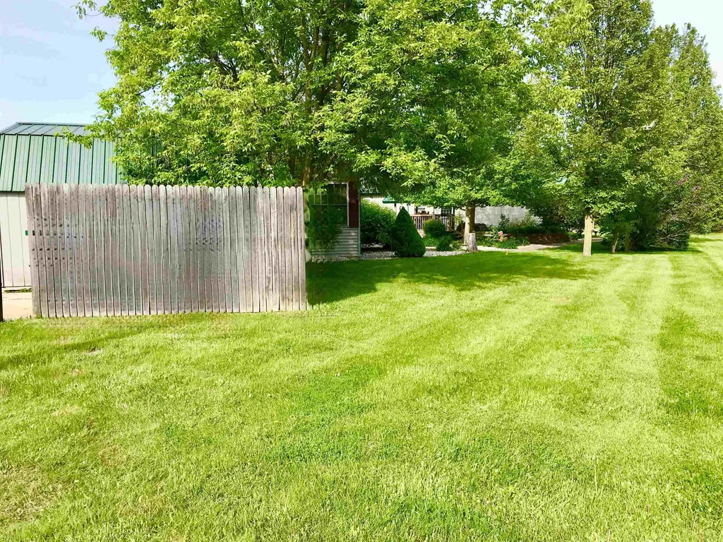 700 & 702 E Remus Road Union Charter Township MI 48858