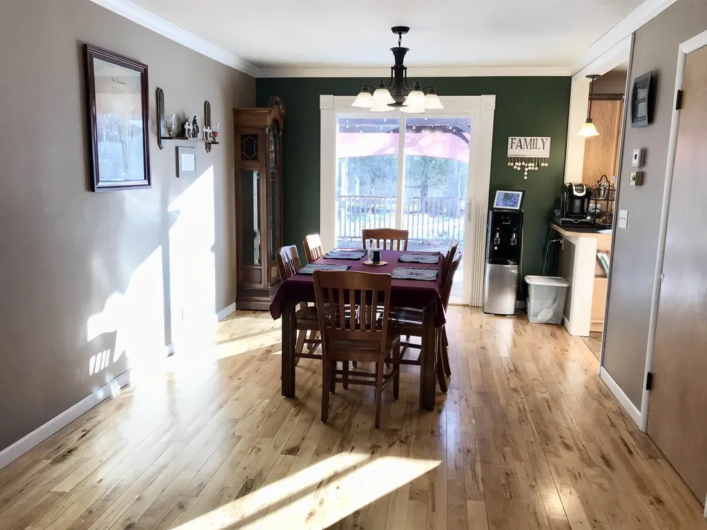 700 & 702 E Remus Road Union Charter Township MI 48858