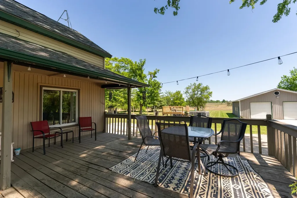 8810 N Vandecar Road Gilmore Township MI 48622