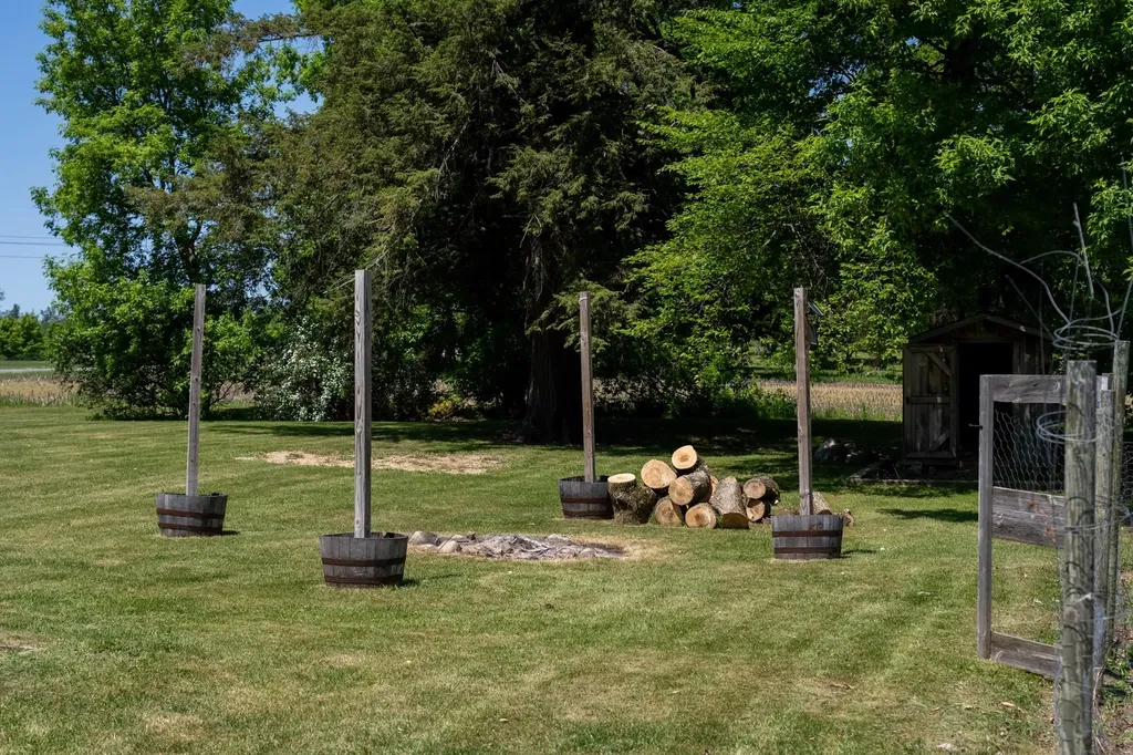 8810 N Vandecar Road Gilmore Township MI 48622