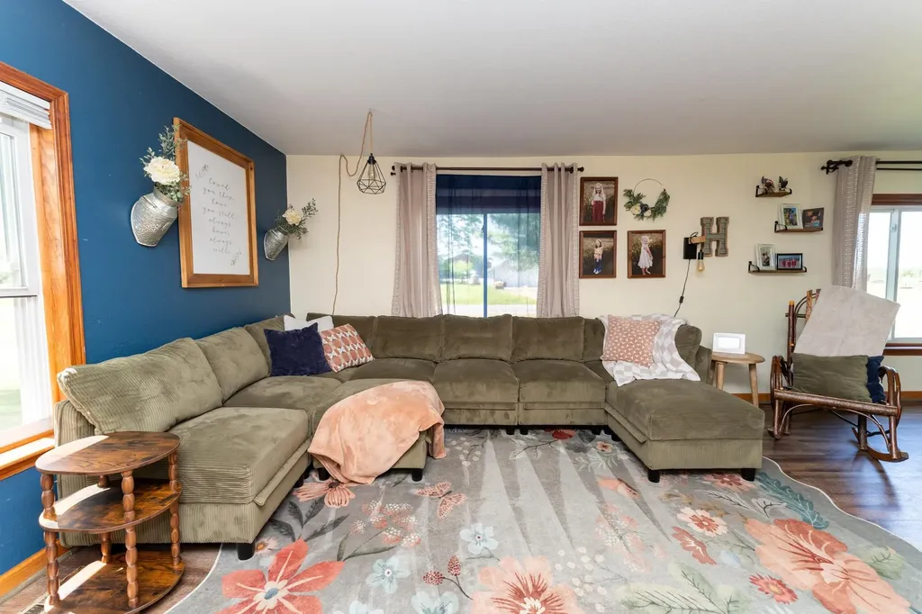 8810 N Vandecar Road Gilmore Township MI 48622