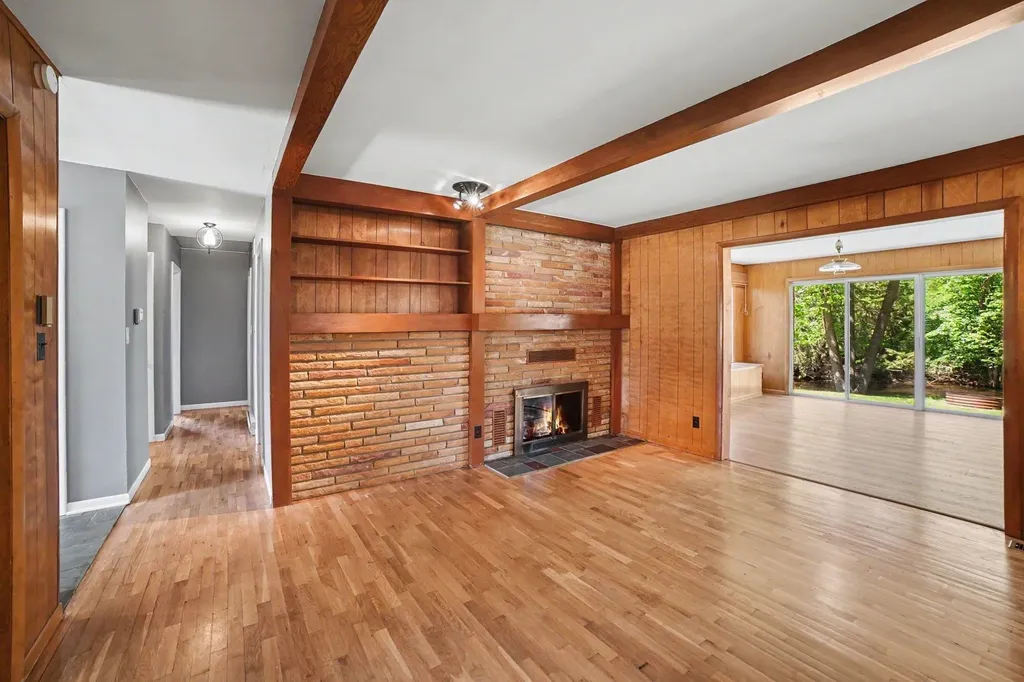 2071 E Ludington Avenue Grant Township MI 48617