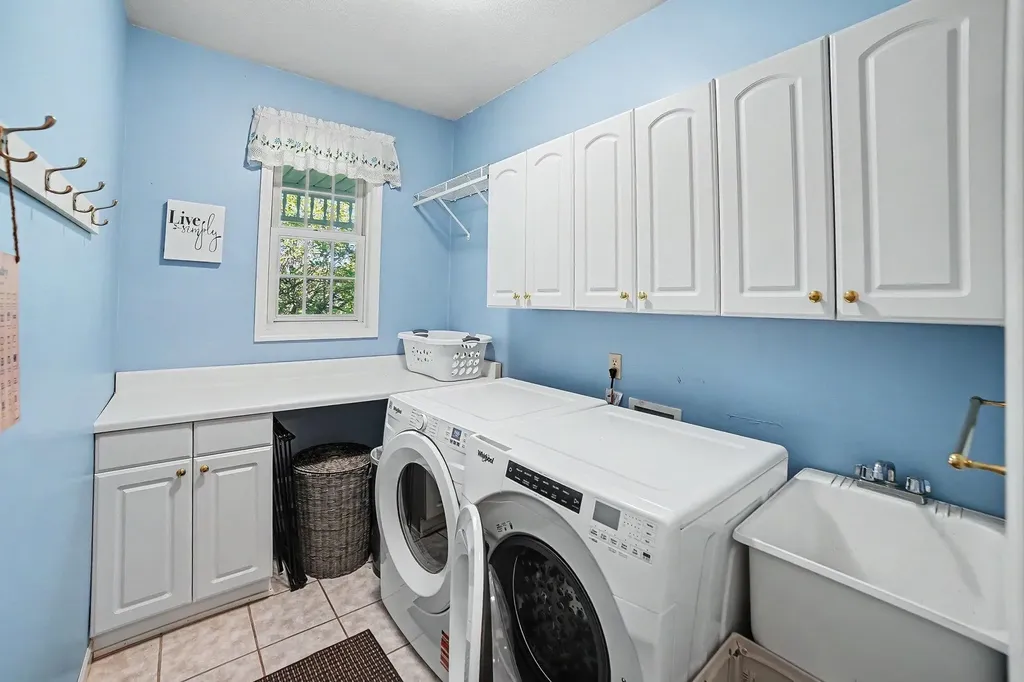3184 Brittany Drive Union Charter Township MI 48858
