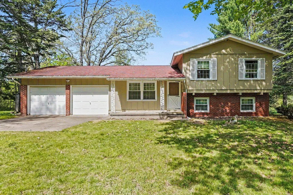1860 S Jackson Avenue Lincoln Township MI 48625