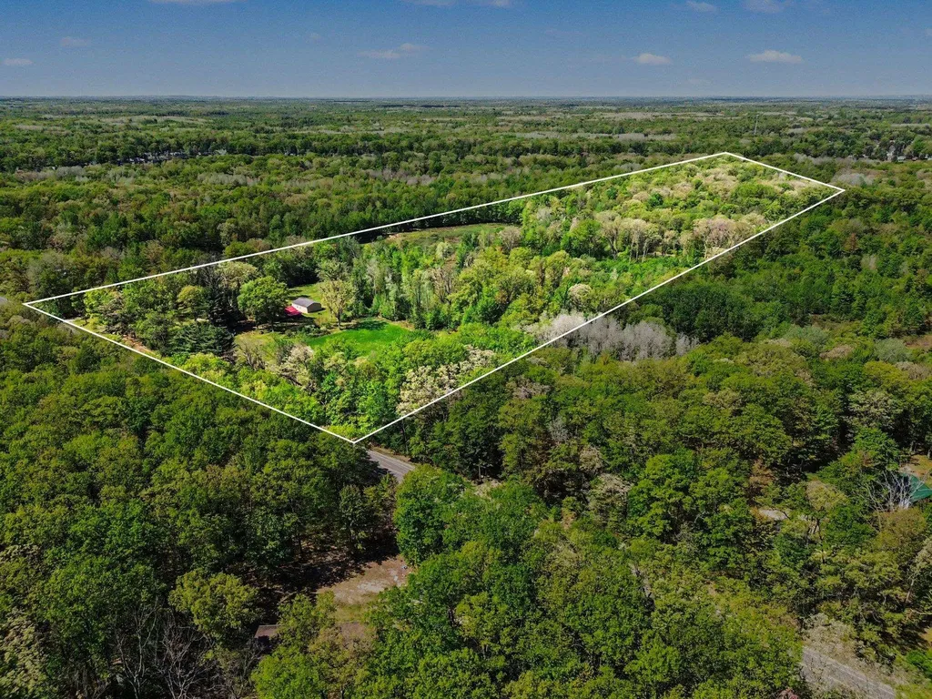 1860 S Jackson Avenue Lincoln Township MI 48625
