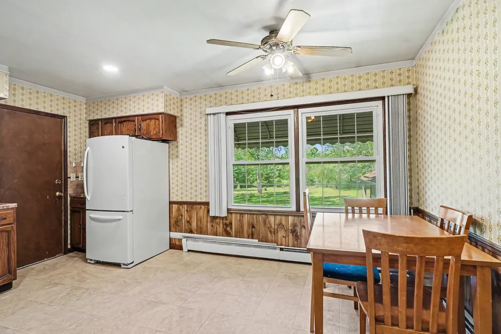 1860 S Jackson Avenue Lincoln Township MI 48625