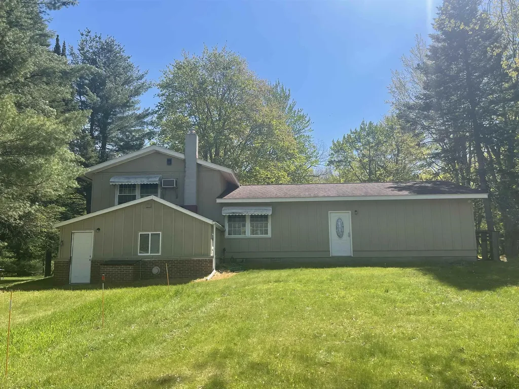 1860 S Jackson Avenue Lincoln Township MI 48625
