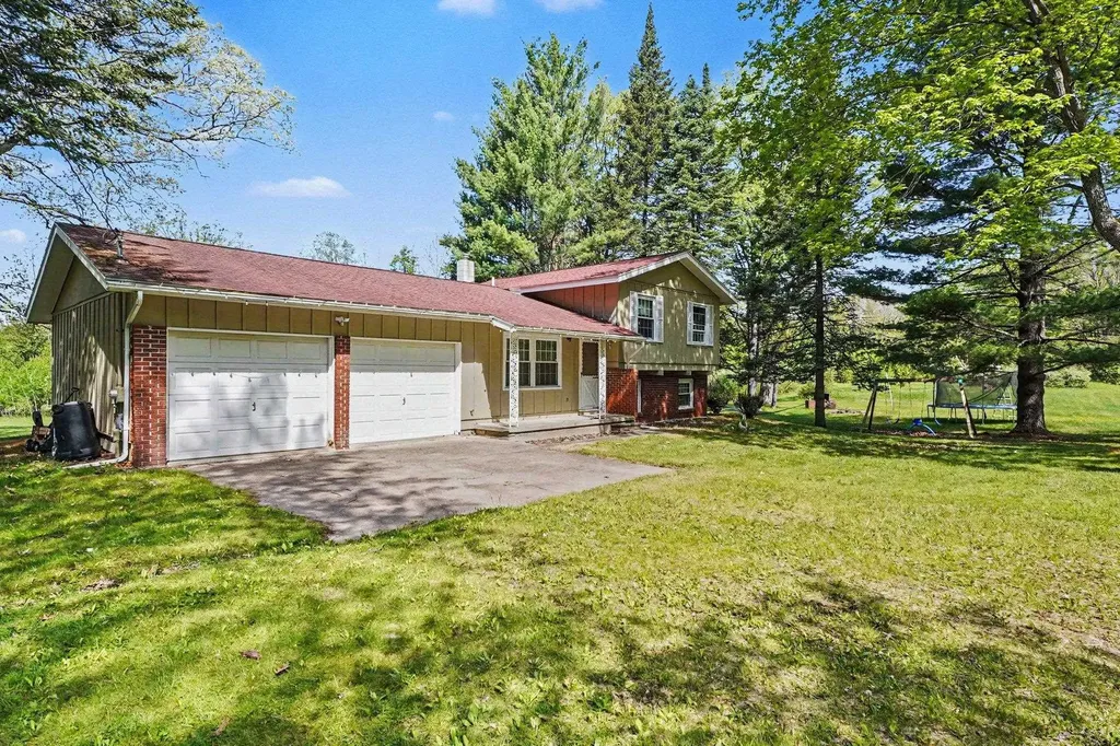 1860 S Jackson Avenue Lincoln Township MI 48625