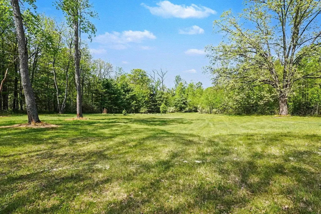 1860 S Jackson Avenue Lincoln Township MI 48625
