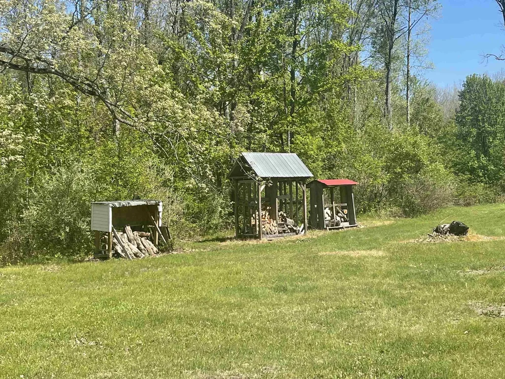 1860 S Jackson Avenue Lincoln Township MI 48625