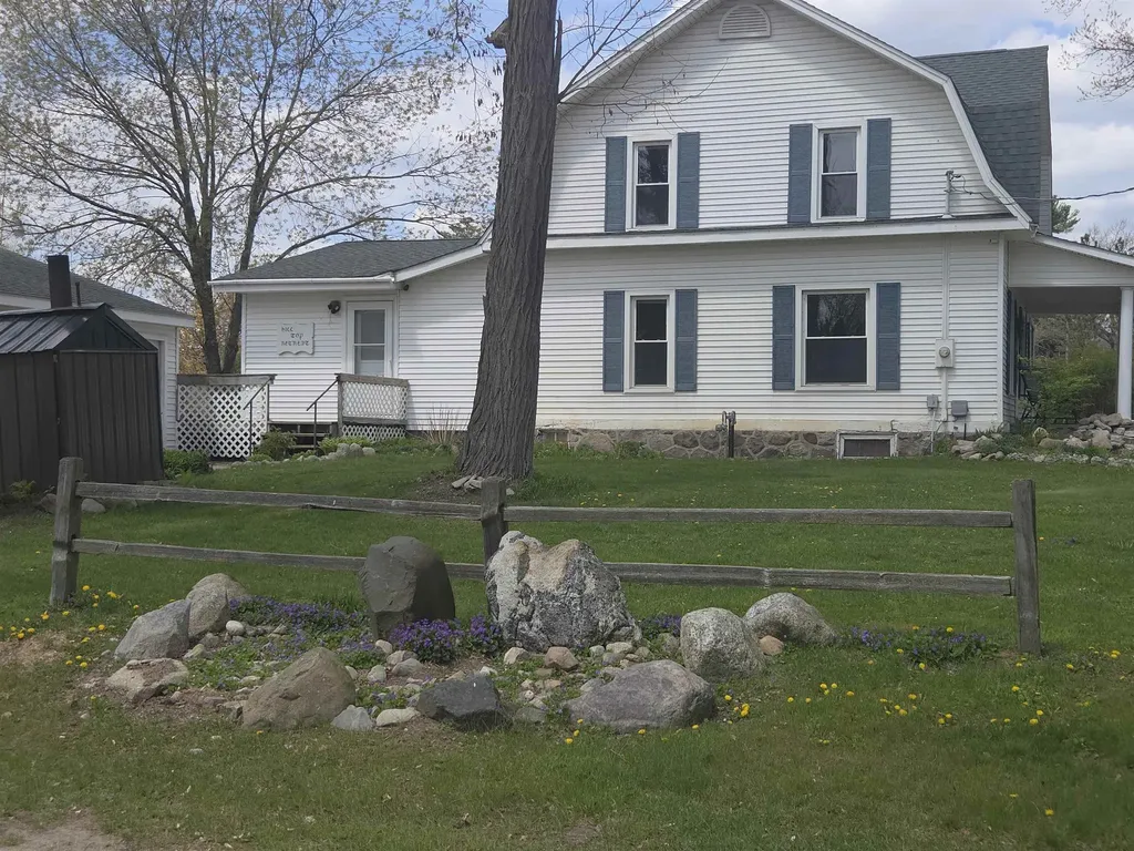 9368 School Street Garfield Township MI 48632
