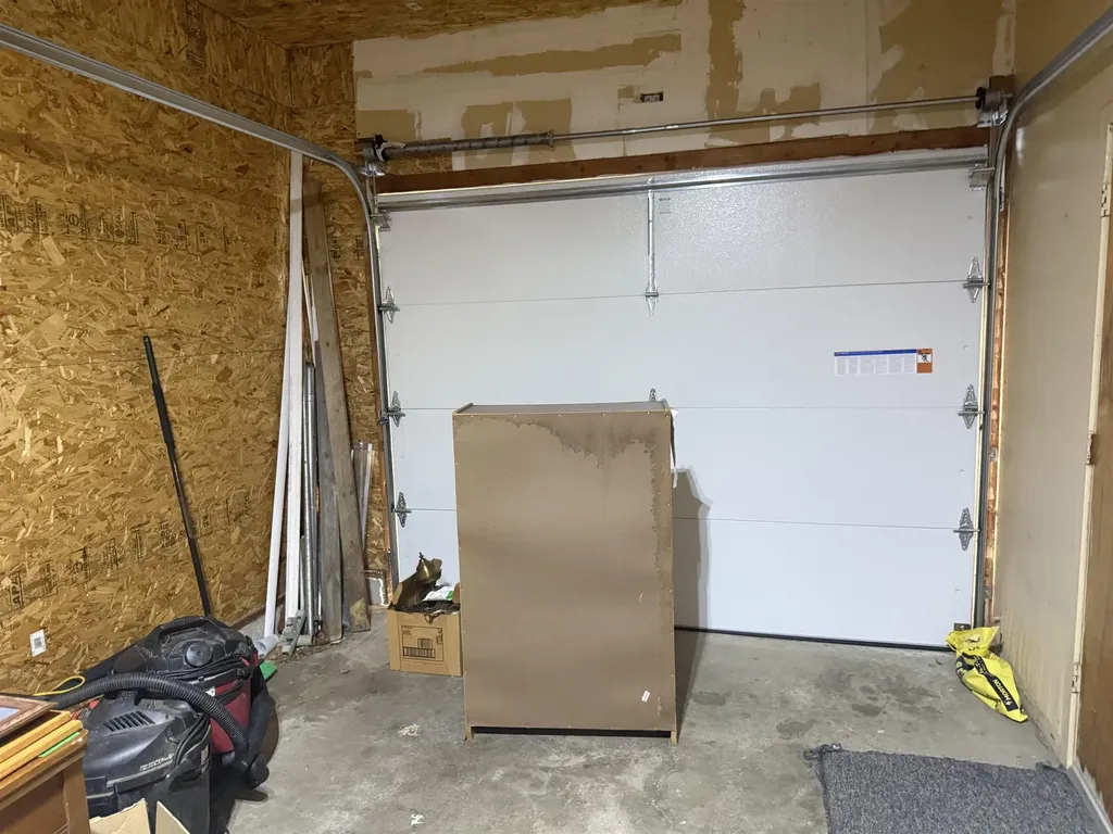 9463 E Colby Road Crystal Township MI 48818